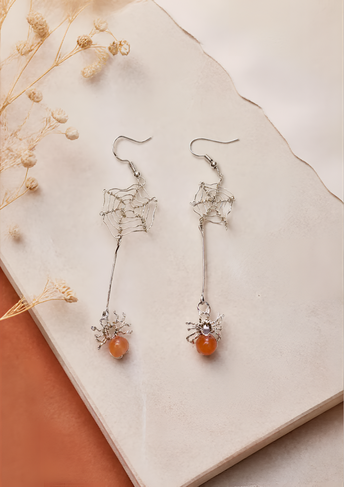 Boucle d'oreilles Araignée et sa Toile d'argent